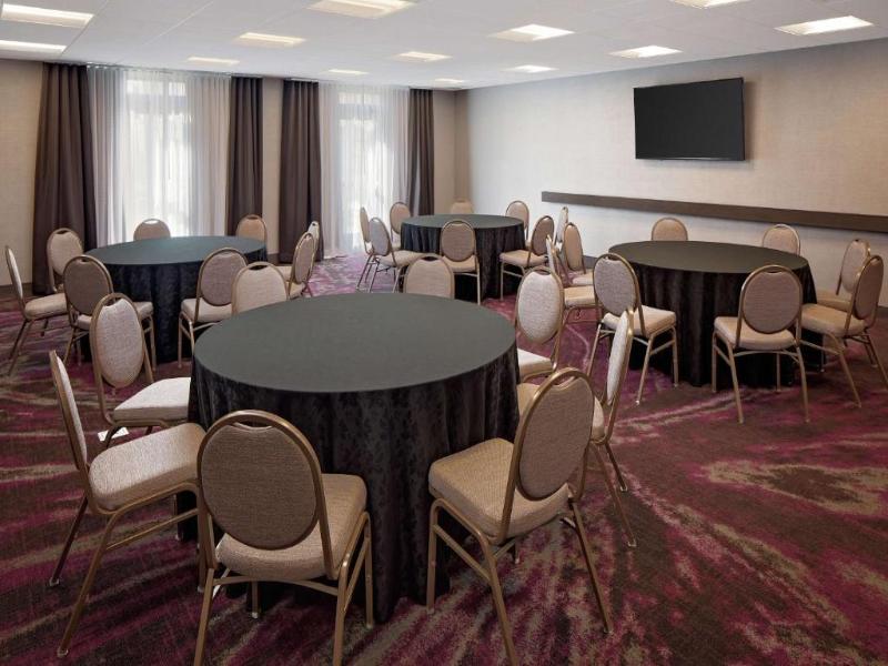 Homewood Suites By Hilton Ronkonkoma image