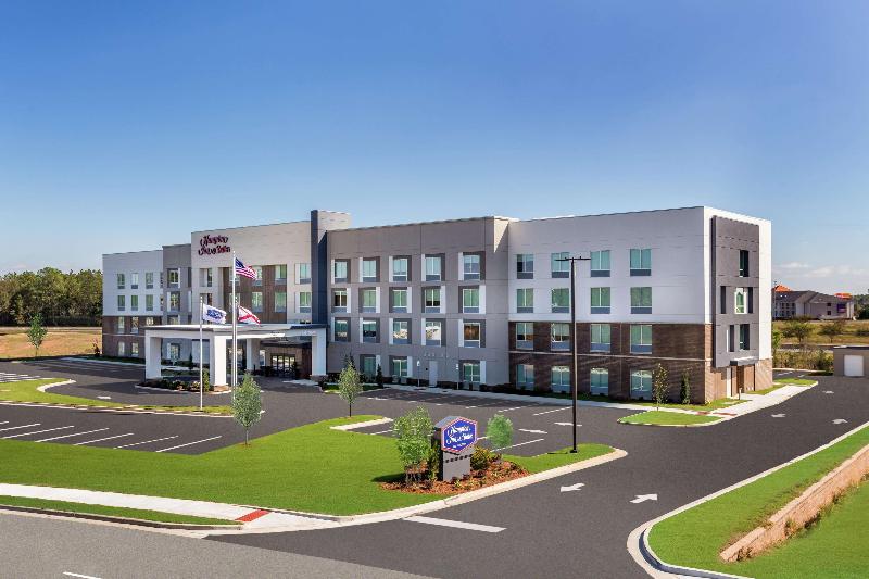 Hampton Inn & Suites Saraland Mobile image