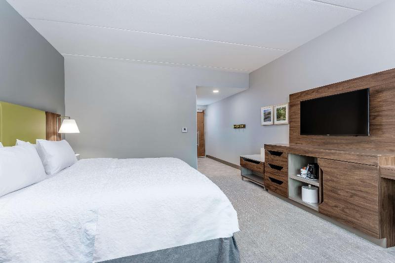 Hampton Inn & Suites Saraland Mobile image