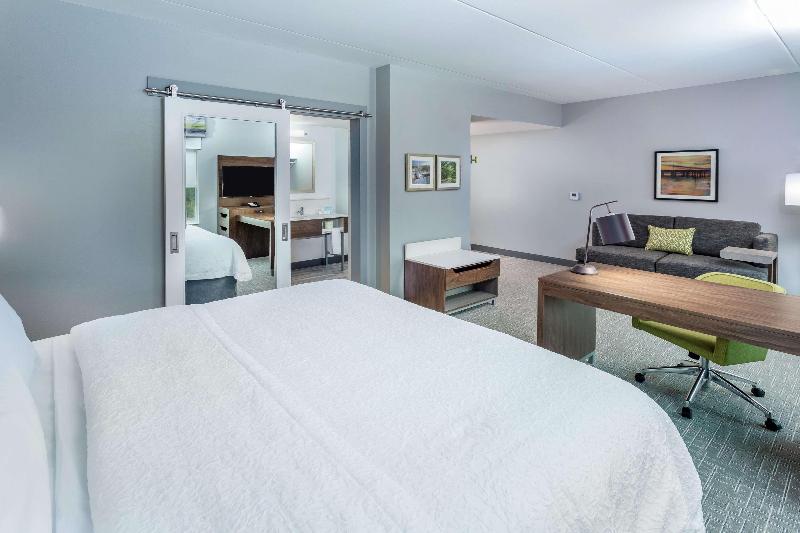 Hampton Inn & Suites Saraland Mobile image