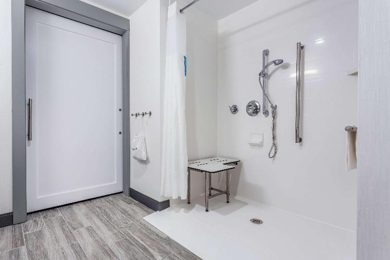 Hampton Inn & Suites Saraland Mobile image