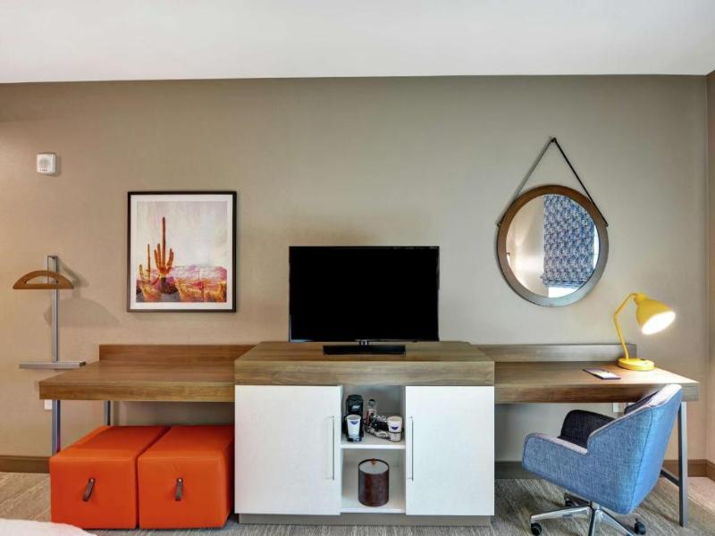 Hampton Inn & Suites By Hilton Tucson Tech Park image