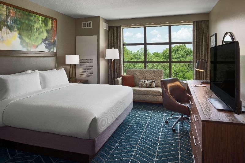 The Bevy Hotel Boerne - A Doubletree By Hilton image