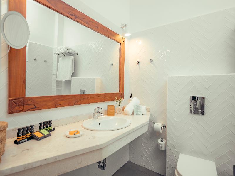 Caesars Gardens Hotel and Spa image