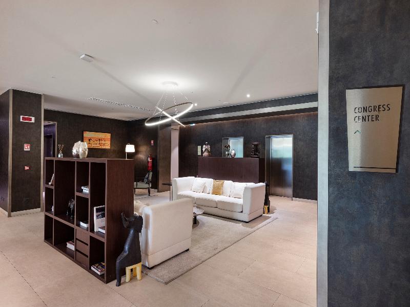 Doubletree By Hilton Pointe Noire image