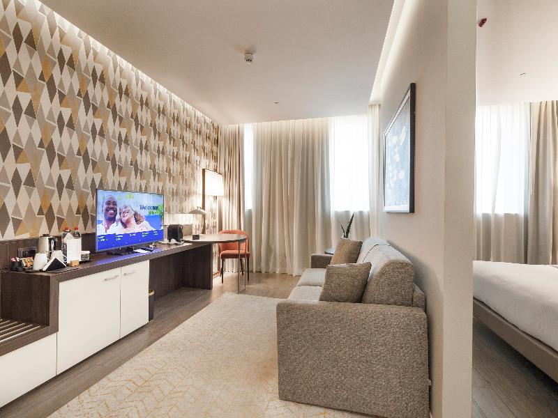 Doubletree By Hilton Pointe Noire image