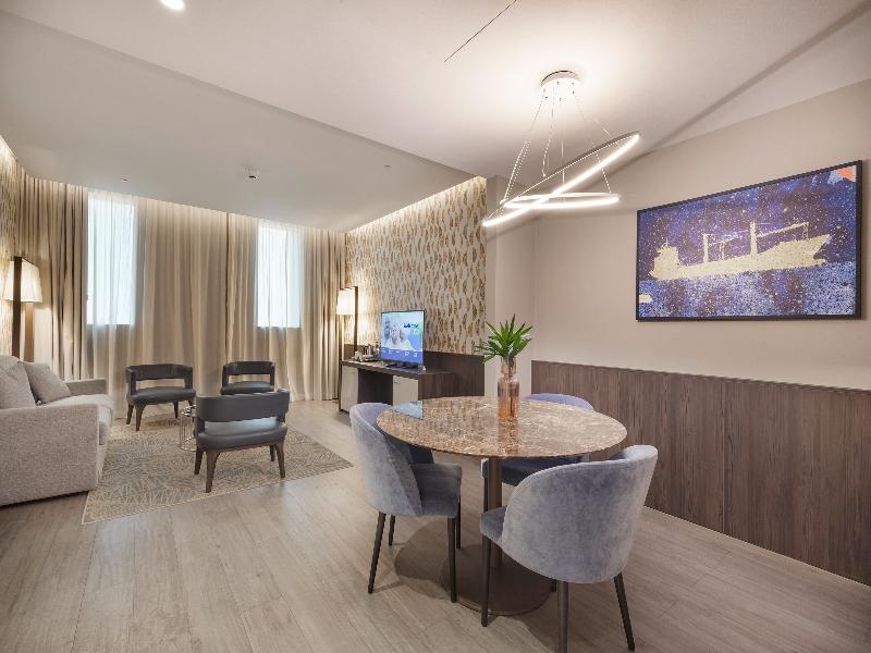 Doubletree By Hilton Pointe Noire image