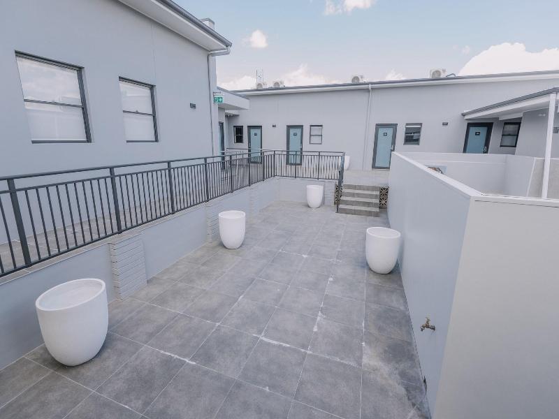 Studios On Beaumont  image