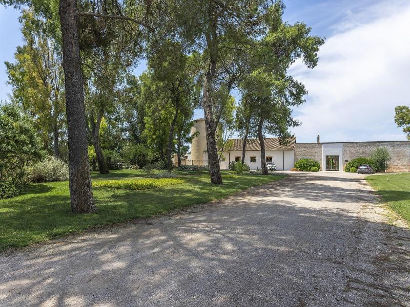 Masseria Corda Di Lana Hotel & Resort image