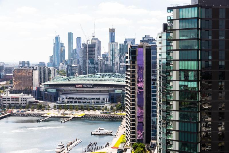 Melbourne Private Apartments - Collins Wharf