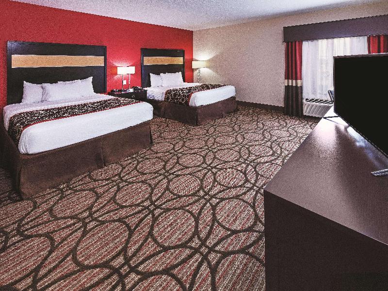 La Quinta Inn Suites Wichita Falls Msu Area image