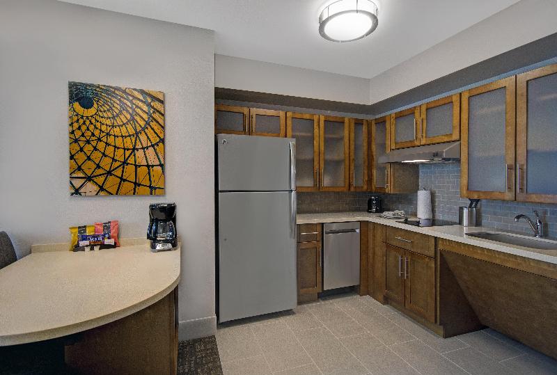 Staybridge Suites Sterling Heights - Detroit IHG photo 21