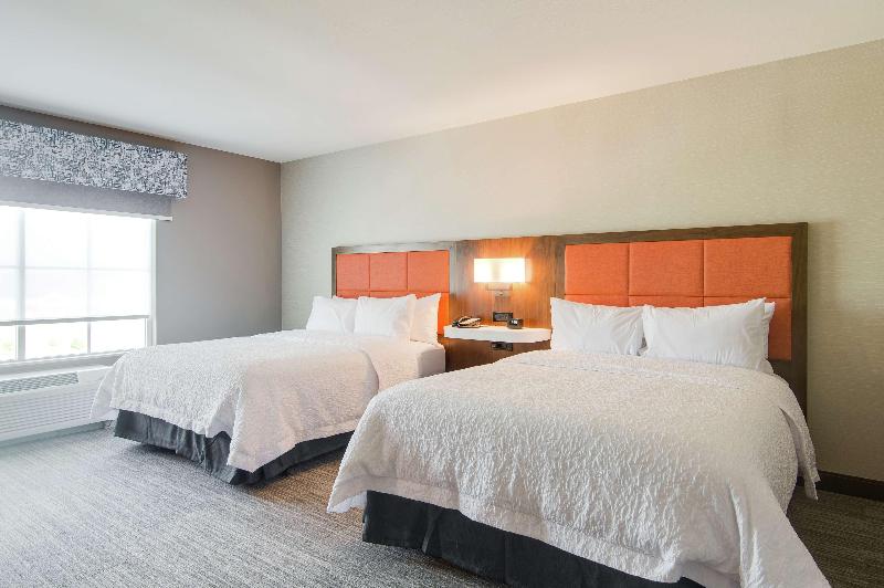 Hampton Inn Suites Nashville North Skyline Center image