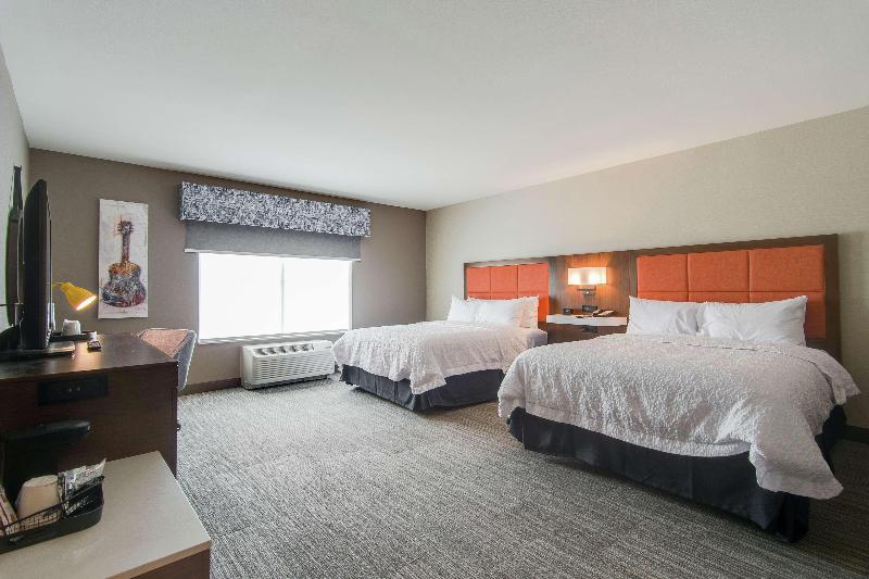 Hampton Inn Suites Nashville North Skyline Center image