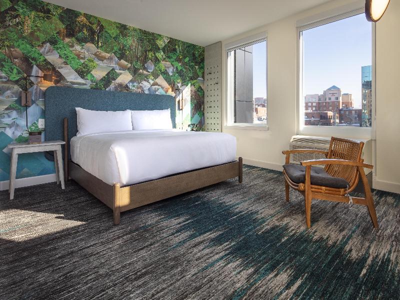 Canvas Moncton, Tapestry Collection by Hilton image