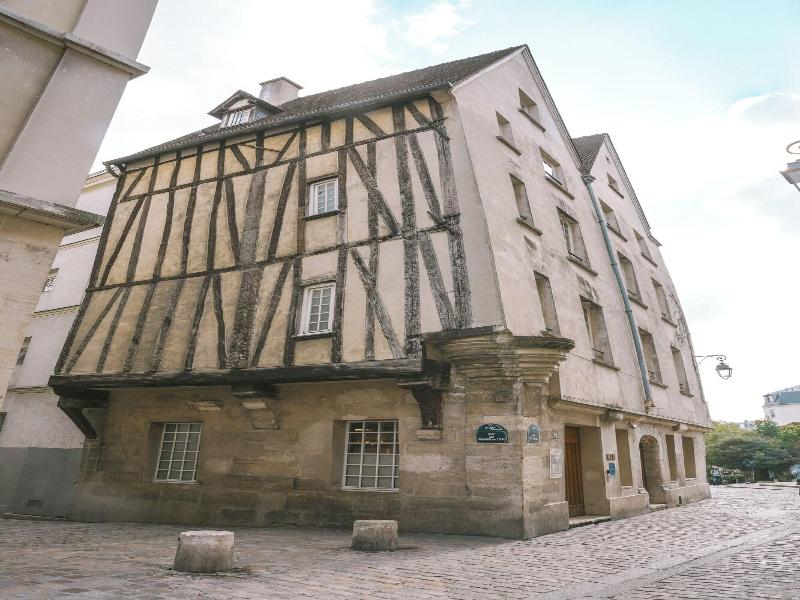 Mije Fauconnier Fourcy Maubuisson Hostel image