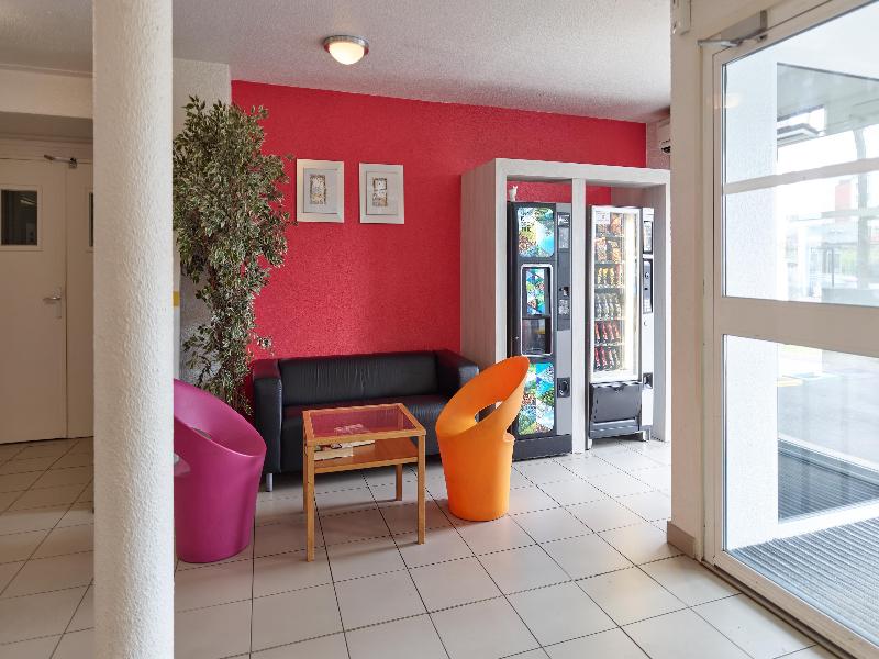 Premiere Classe Rosny-Sous-Bois image