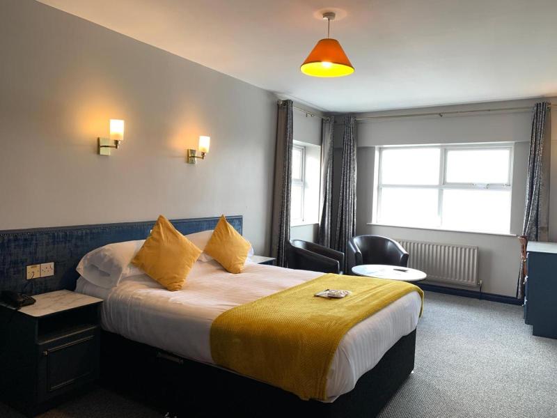Donard Hotel image