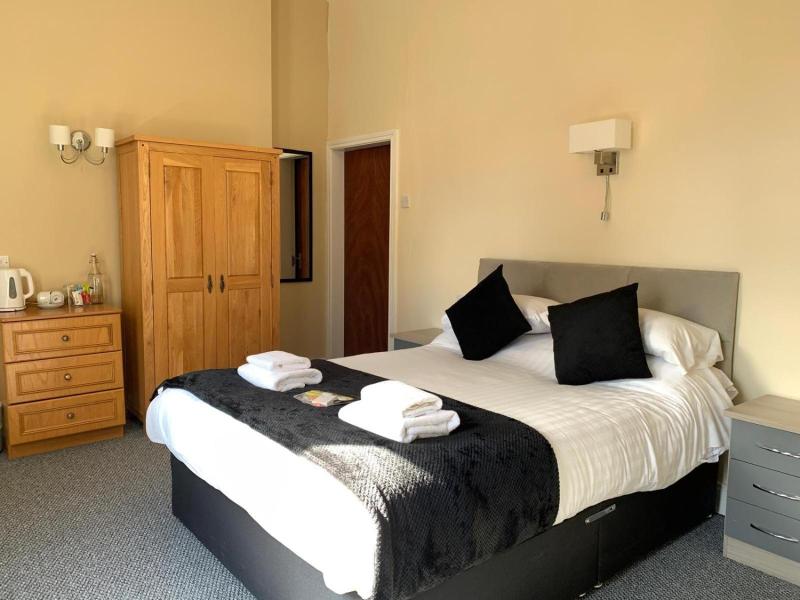 Donard Hotel image