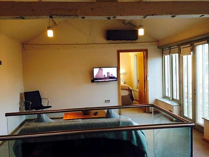 York Apart Hotel image
