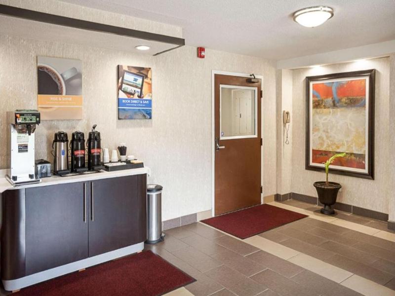 Motel 6 Binghamton, NY image