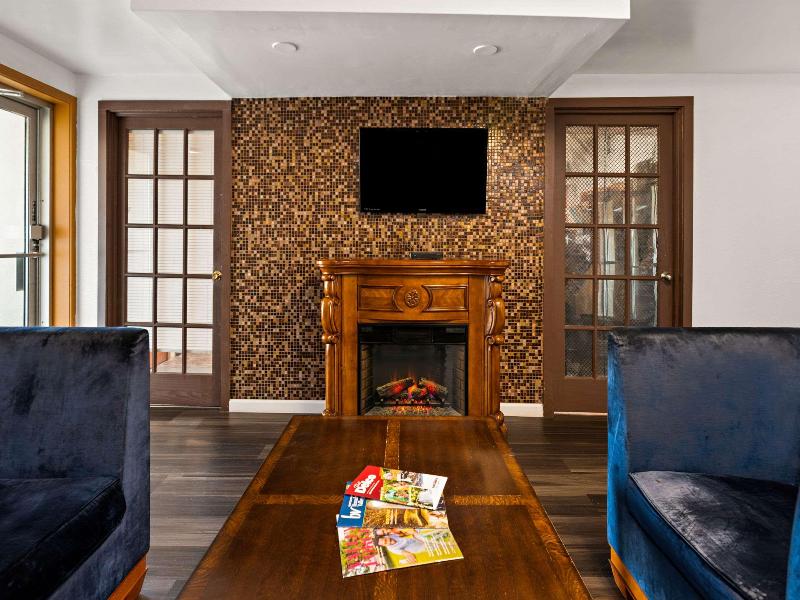 Rodeway Inn image