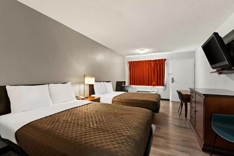Rodeway Inn image