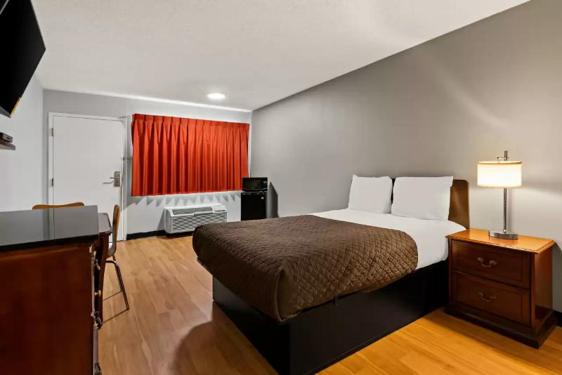 Rodeway Inn image