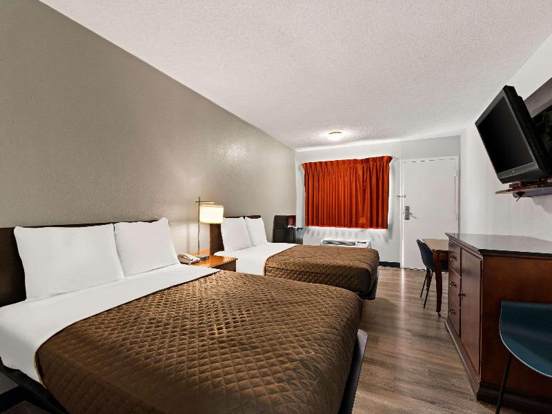 Rodeway Inn image