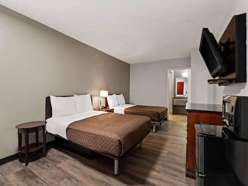 Rodeway Inn image