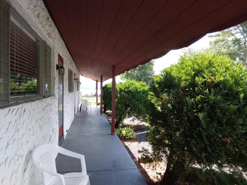 Olympian Resort Motel image