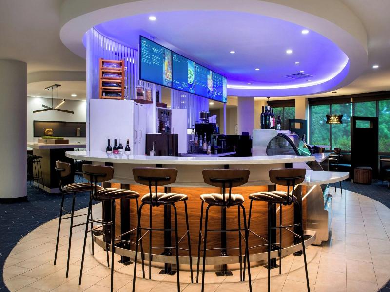 Courtyard By Marriott Ewing Princeton image