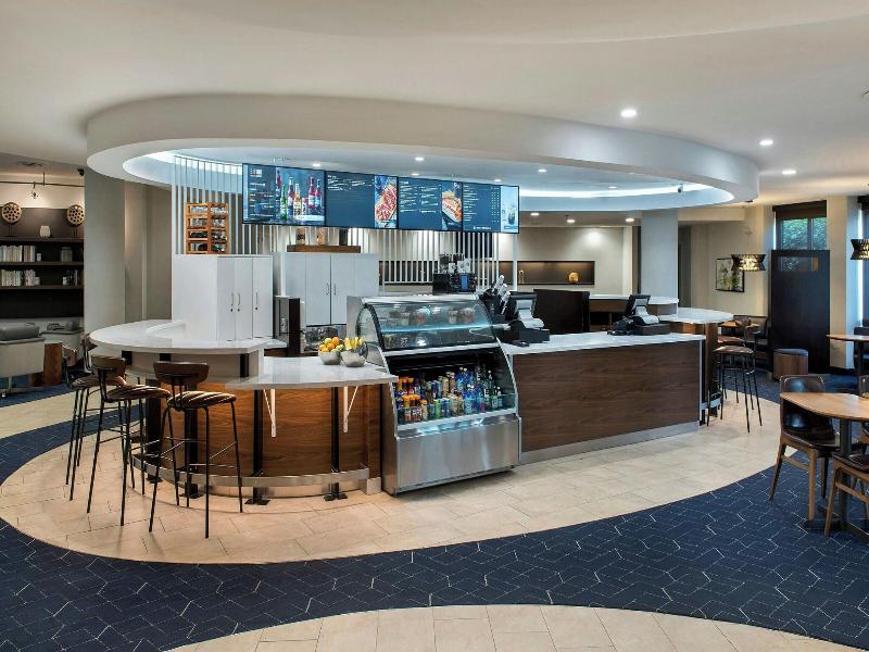 Courtyard By Marriott Ewing Princeton image