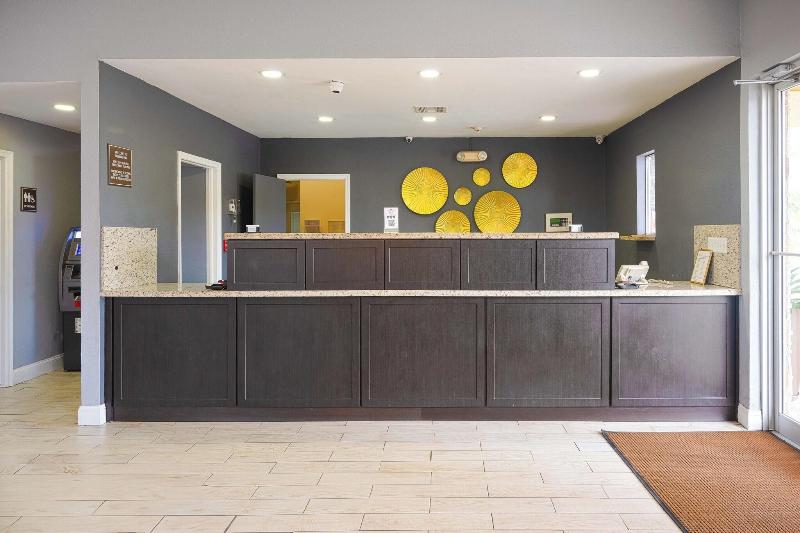 Fairway Inn Florida City Homestead Everglades - Image 5