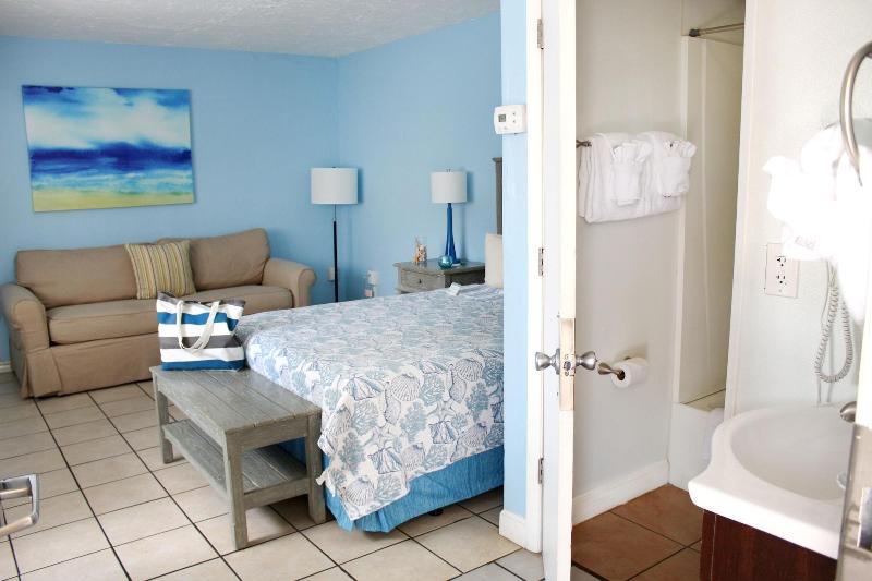 The Bay Inn At Lani Kai image
