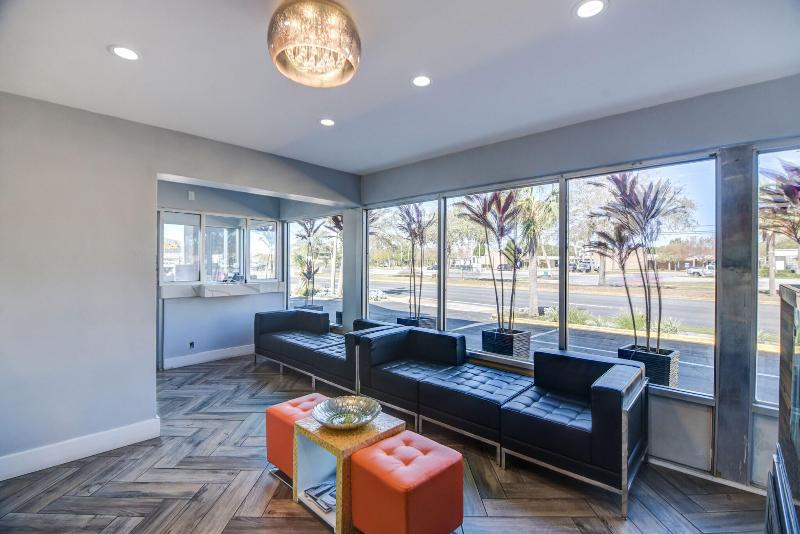 Seabreeze Inn image