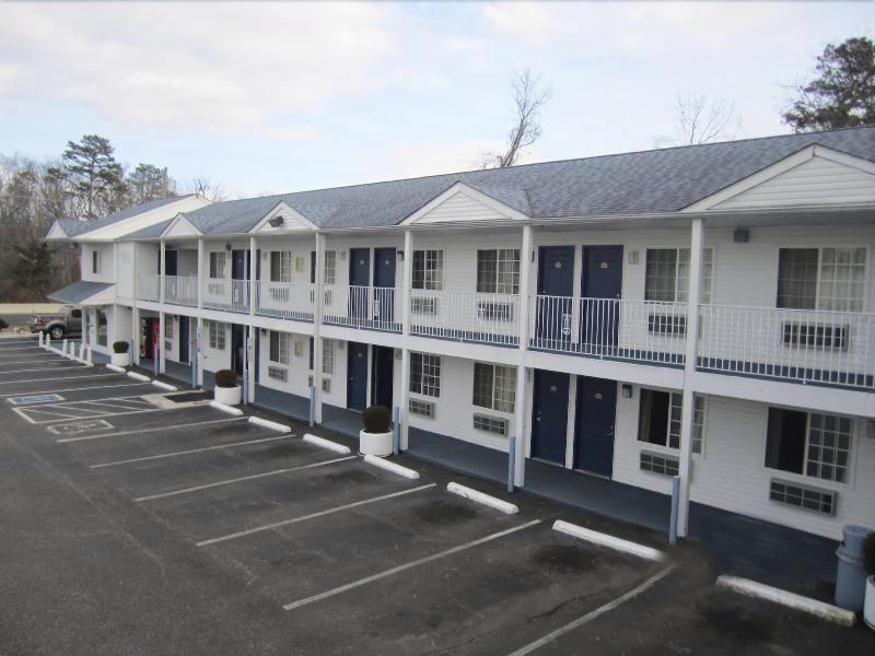 Passport Inn Suites