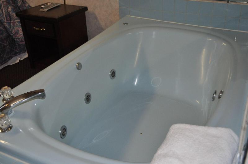 Passport Inn Suites image