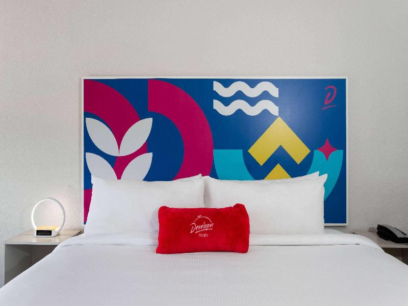 Howard Johnson by Wyndham Orlando Lake Buena V S image