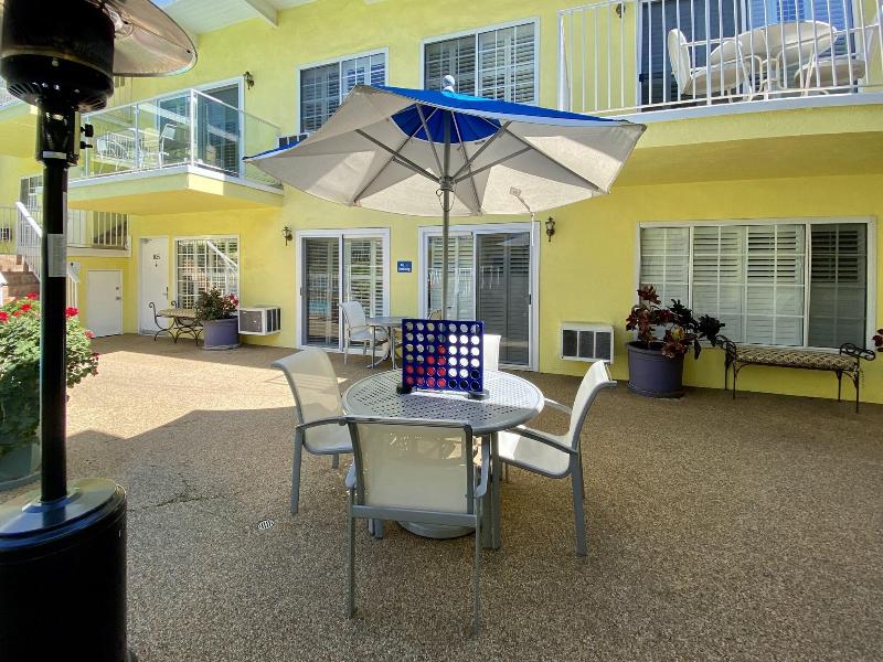 Magic Castle Hotel image