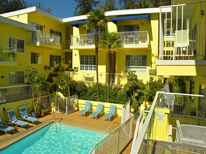 Magic Castle Hotel image