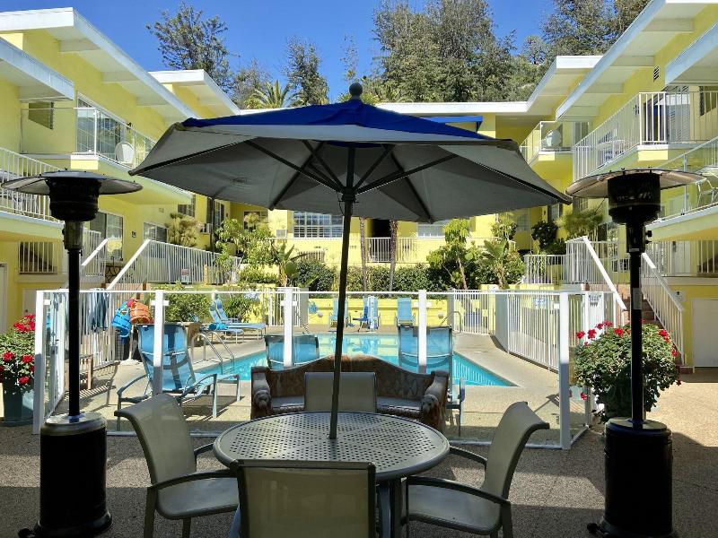 Magic Castle Hotel image