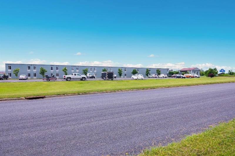 Motel 6 Oriskany Ny image