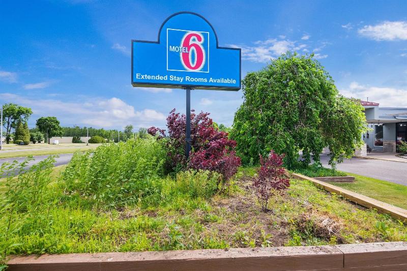 Motel 6 Oriskany Ny image