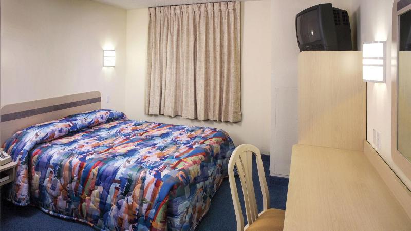 Motel 6 Oriskany Ny image