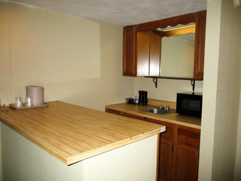 Motel 6 Oriskany Ny image