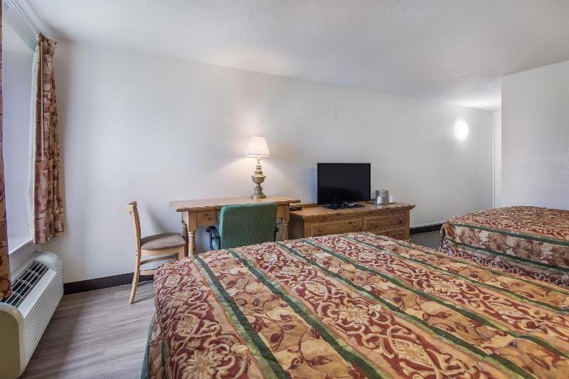 Motel 6 Oriskany Ny image