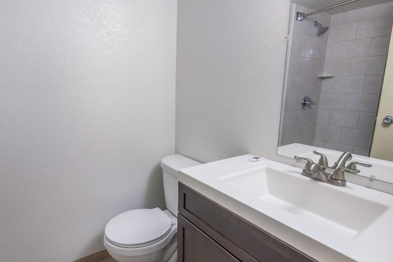 Motel 6 Oriskany Ny image