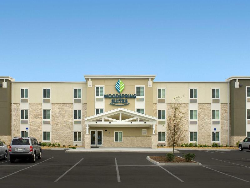 Woodspring Suites Orlando Airport image