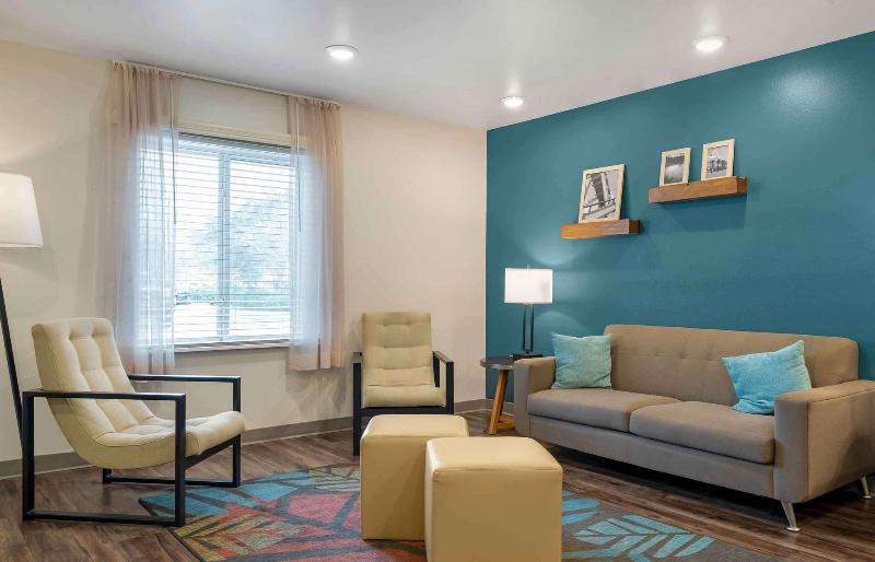 Woodspring Suites Orlando Airport image